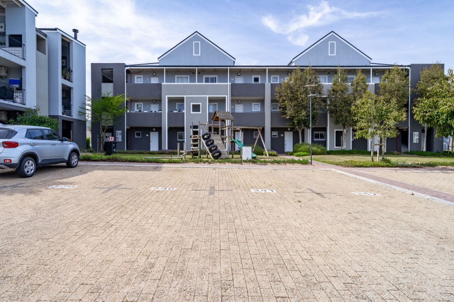 2 Bedroom Property for Sale in Burgundy Estate Western Cape